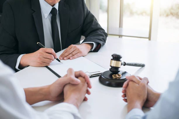 Instructions to Choose a Separation Legal counselor